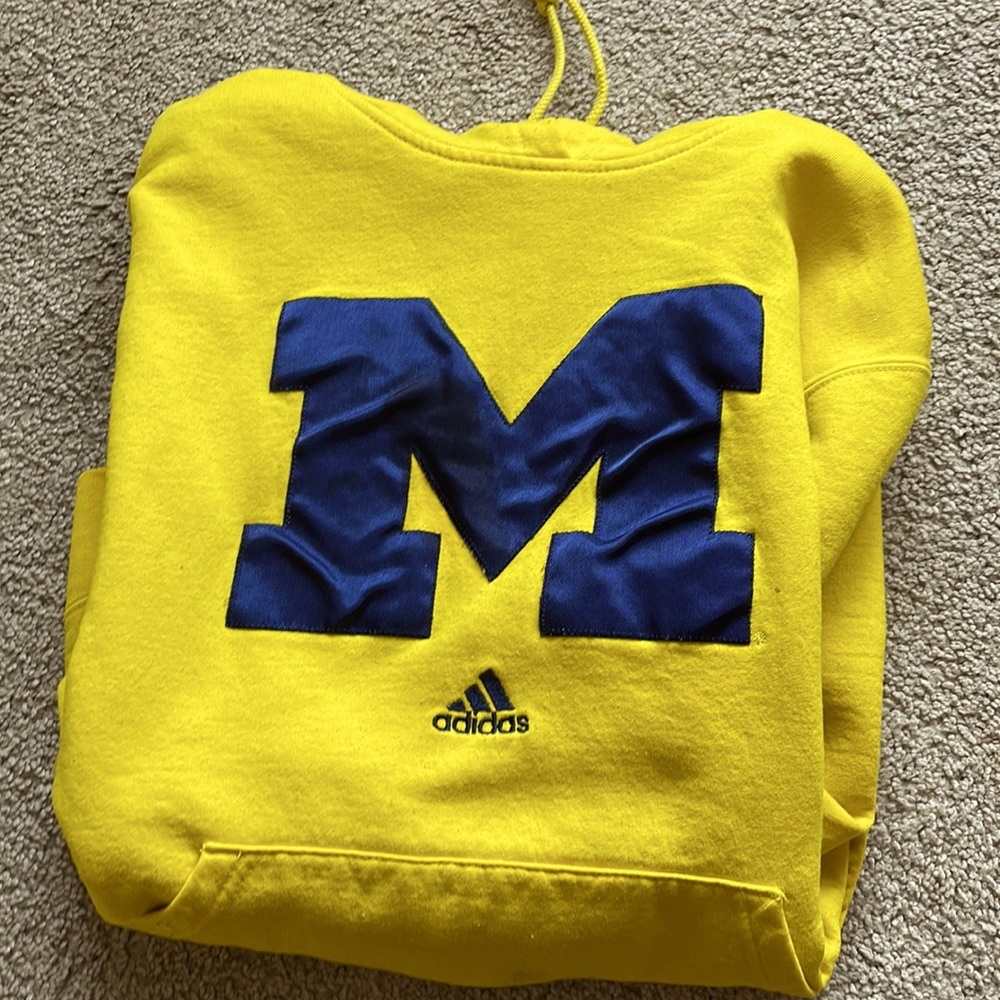michigan state sweatshirt